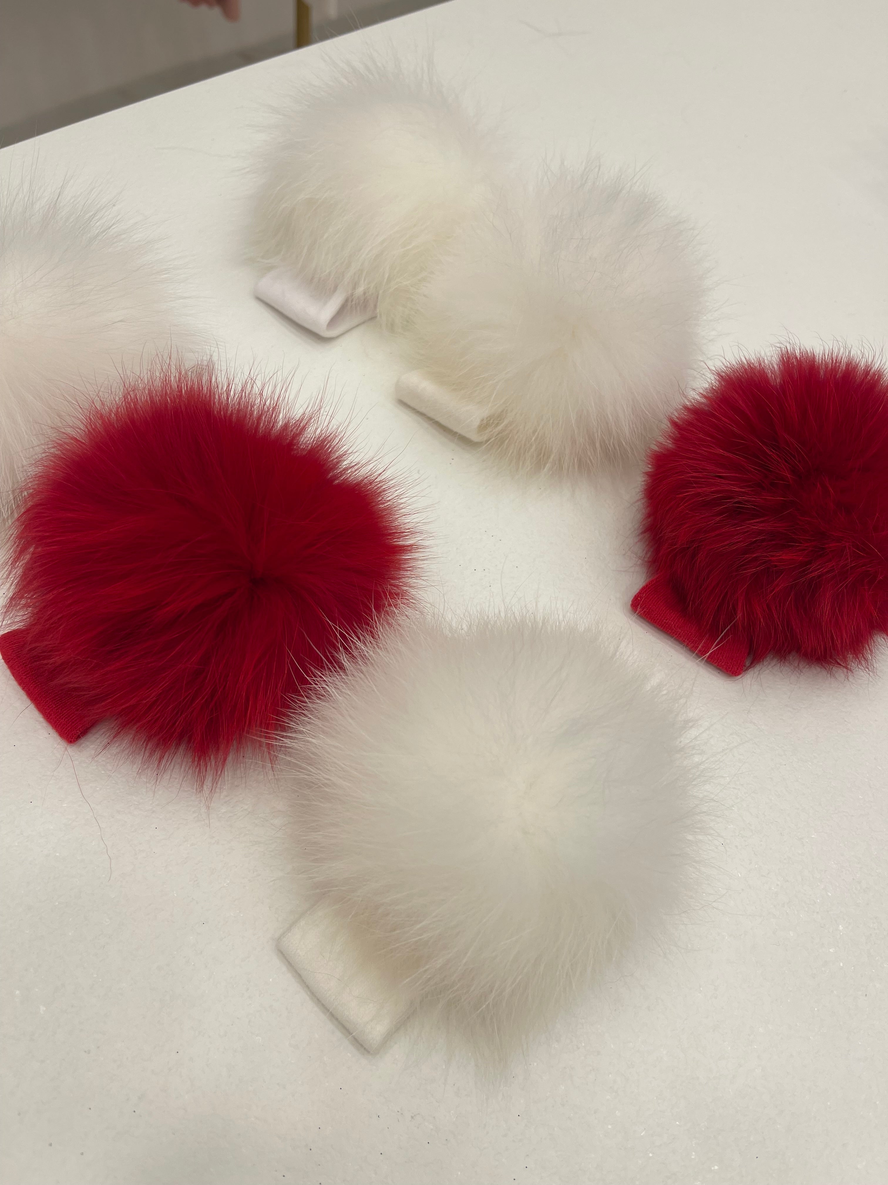 Fascia per capelli con pompon neri, copricapo da bambina o