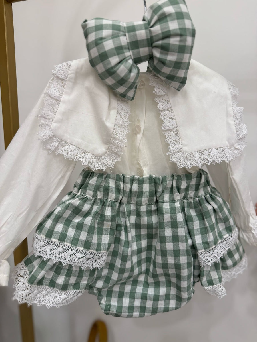 COORDINATO CON FIOCCO